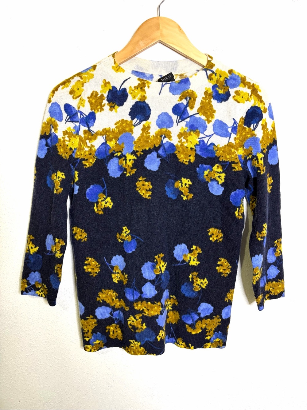 100% cashmere Talbots Navy blue Floral Crewneck sweater M pullover knit